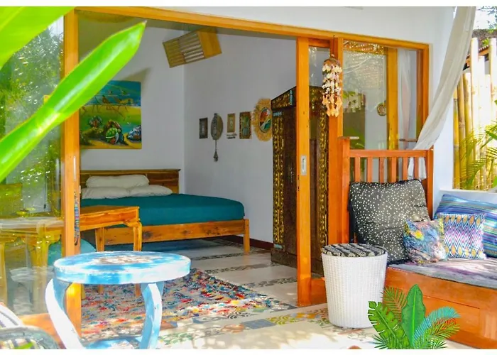 Hotel Sriyana 2*