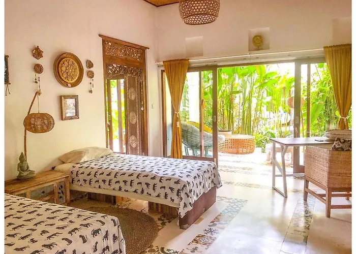 Hotel Sriyana 2*