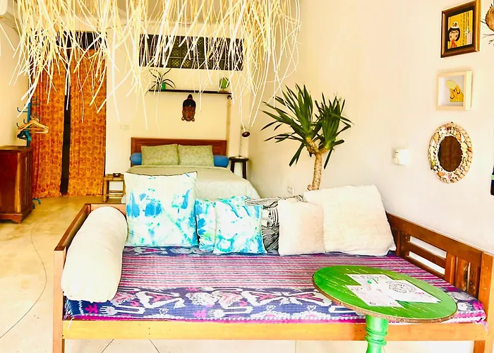 Sriyana Hotel 2*