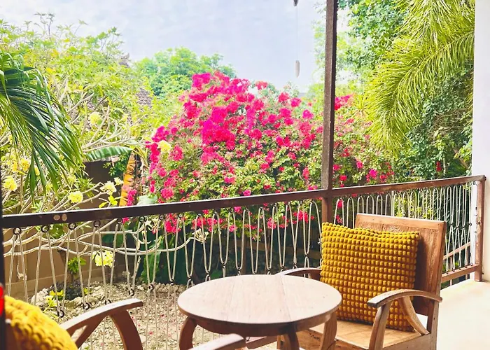 Sriyana Hotel 2*