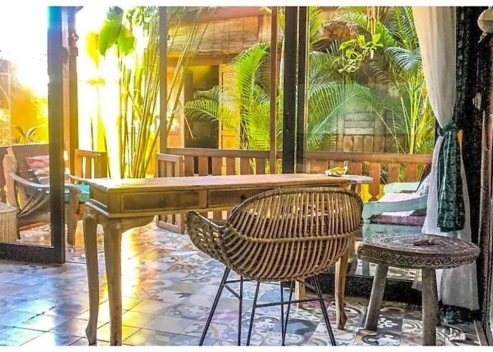 Sriyana Hotel 2*